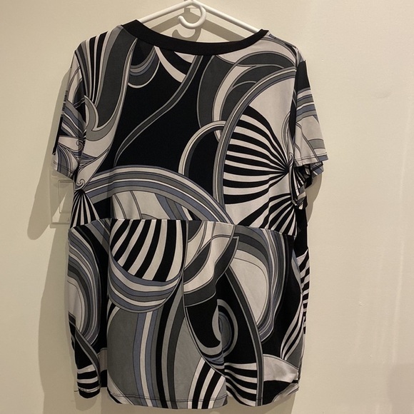 ENCORE V-Neck top Abstract Black White Grey Babydoll Empire Womens Plus Size 3X - Picture 2 of 10